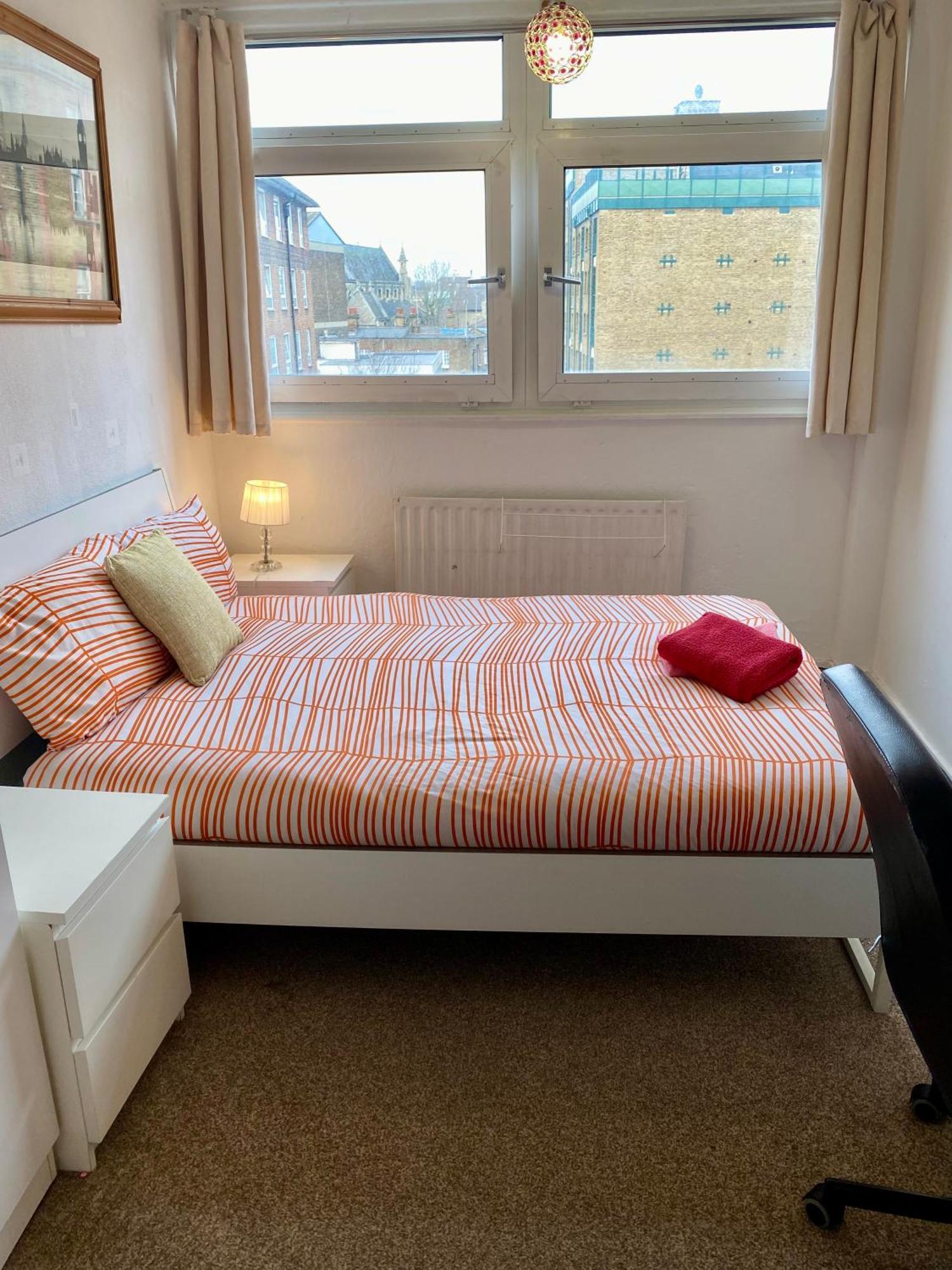 Cosy 3 Bed Apt, Old Truman Brewery! Brick Lane, London, E1 Εξωτερικό φωτογραφία