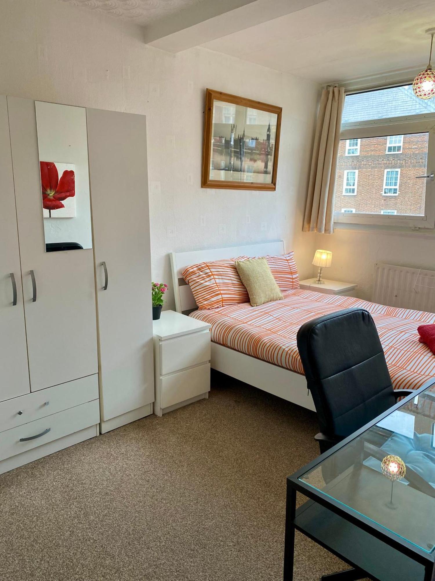 Cosy 3 Bed Apt, Old Truman Brewery! Brick Lane, London, E1 Εξωτερικό φωτογραφία